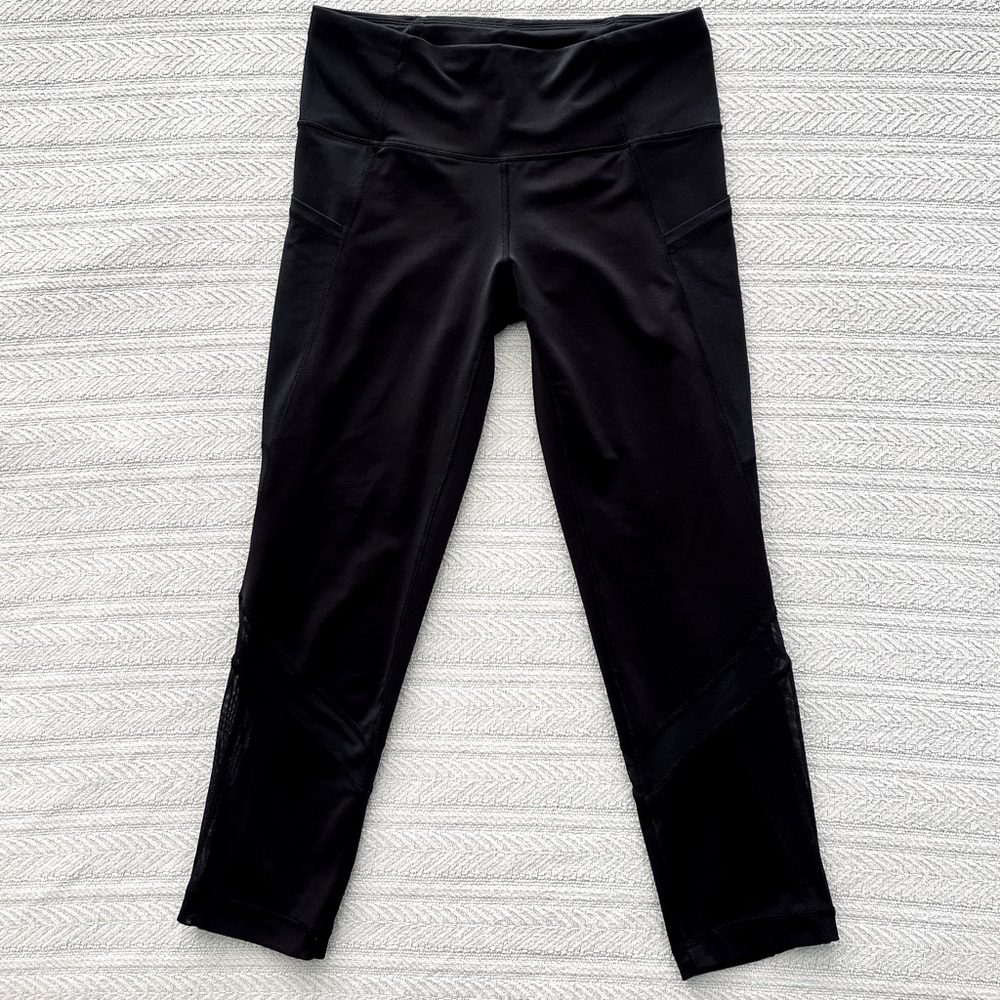 Ivivva by Lululemon Girls Cropped Leggings w/ Mesh - Size 12